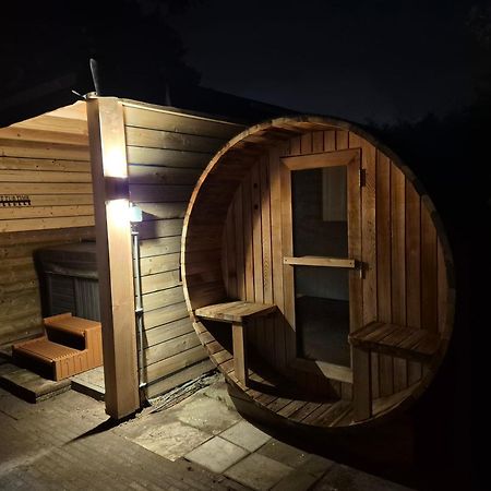 Luxe Boshuisje Met Prive Wellness & Jacuzzi Op De Veluwe Ermelo Dış mekan fotoğraf