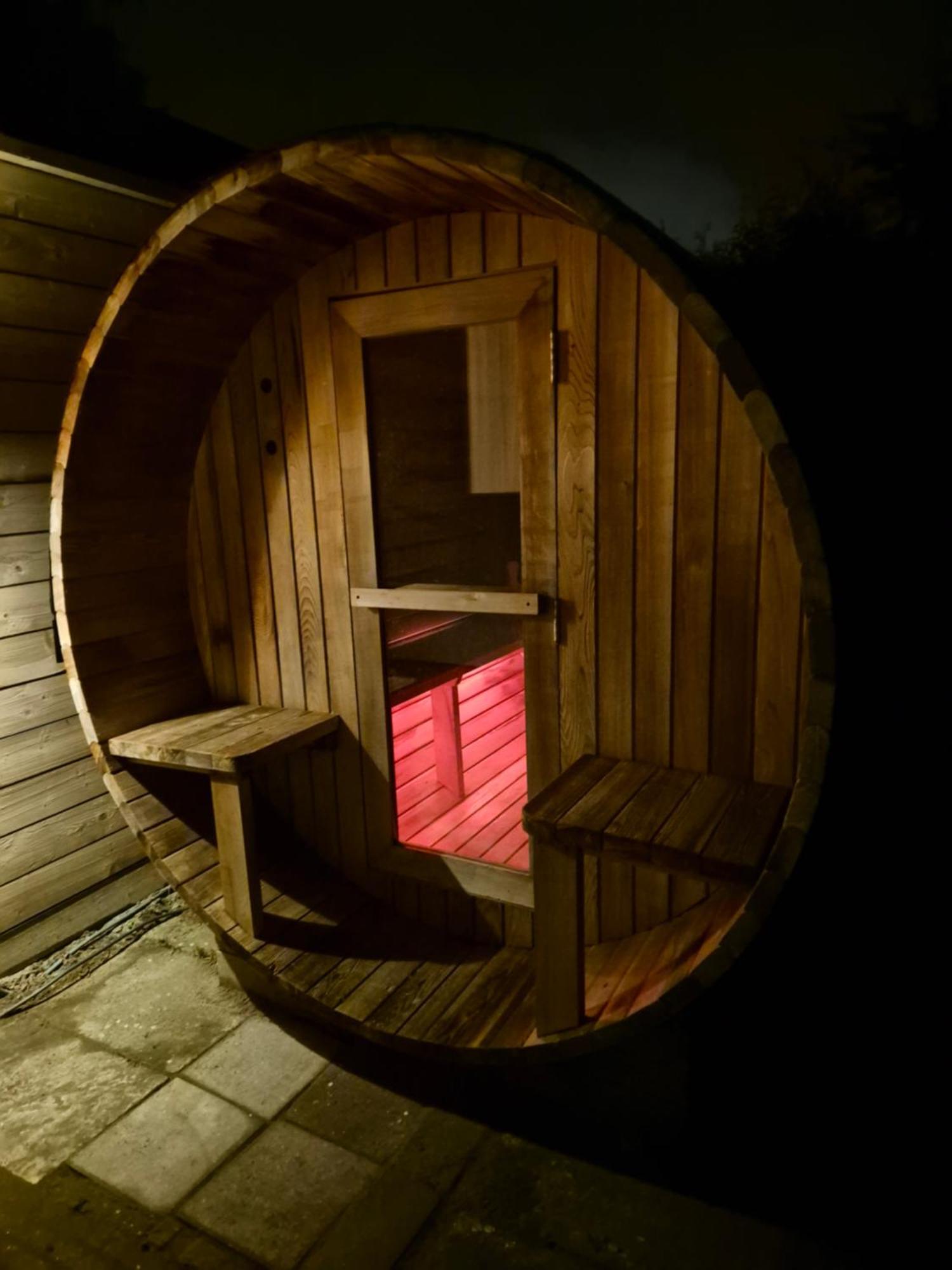 Luxe Boshuisje Met Prive Wellness & Jacuzzi Op De Veluwe Ermelo Dış mekan fotoğraf